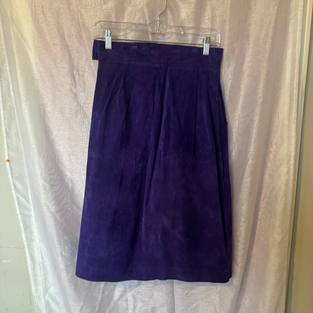 Vintage JH collectible purple suede leather skirt size 10 Made In Korea